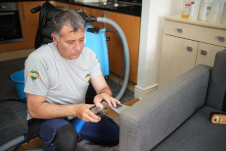 sofa-upholstery-cleaning-service